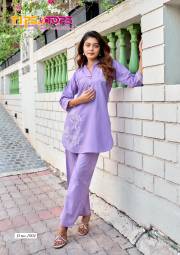 Tips And Tops  FABULOUS